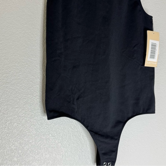 New JustFab Black Sleeveless Bodysuit S/XS - Picture 11 of 11